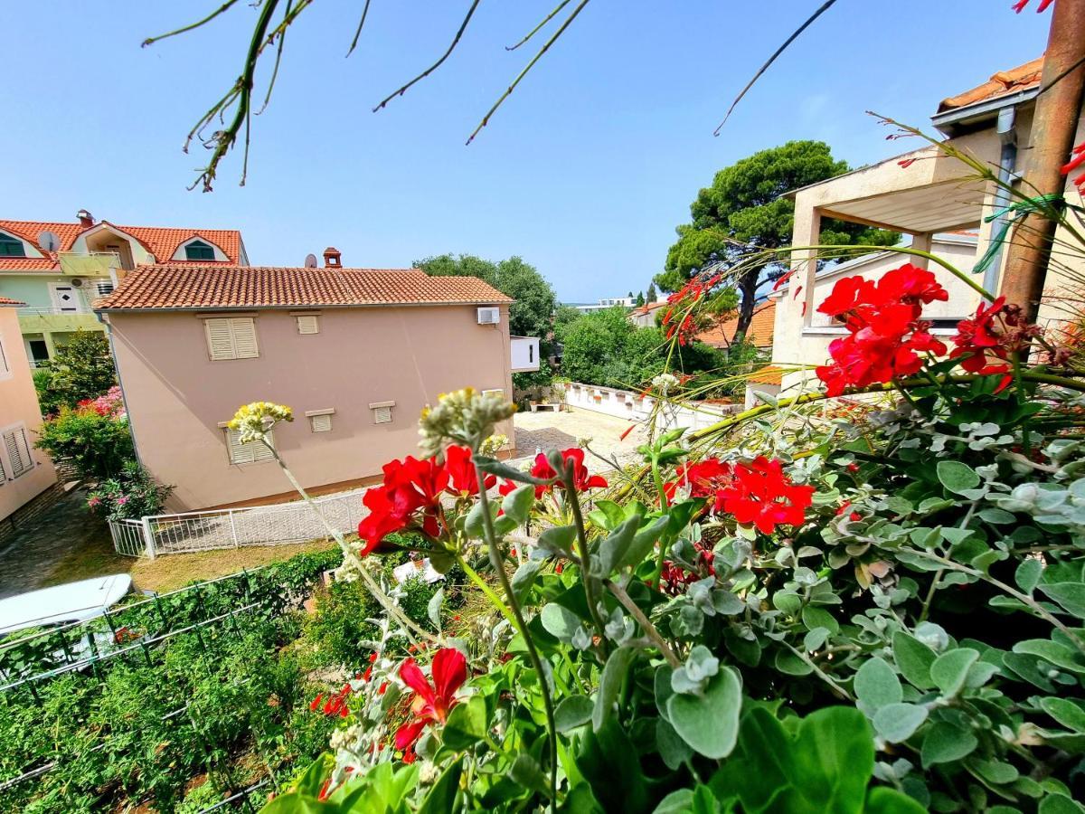 Julia Apartment Biograd Na Moru Exterior photo